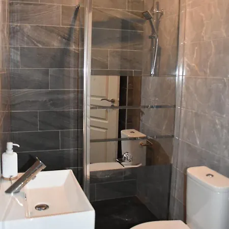 Апартаменты Renovated
