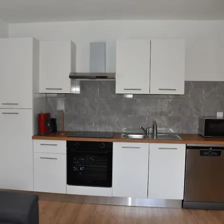 Renovated Апартаменты *